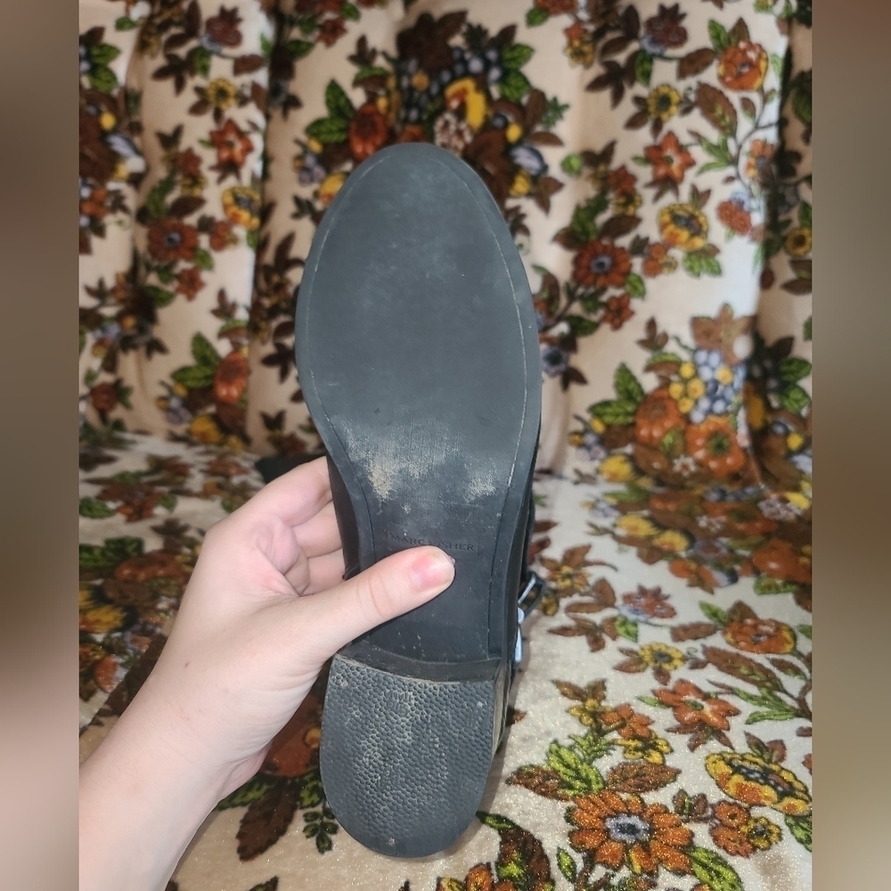 Boot - Picture 5 of 14